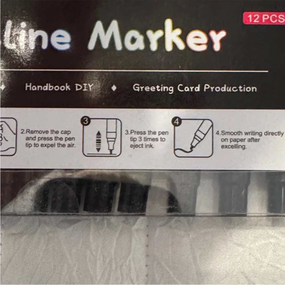 Outline Marker 12-Pack - Multicolor Metallic & Pastel Set - Picture 4 of 6